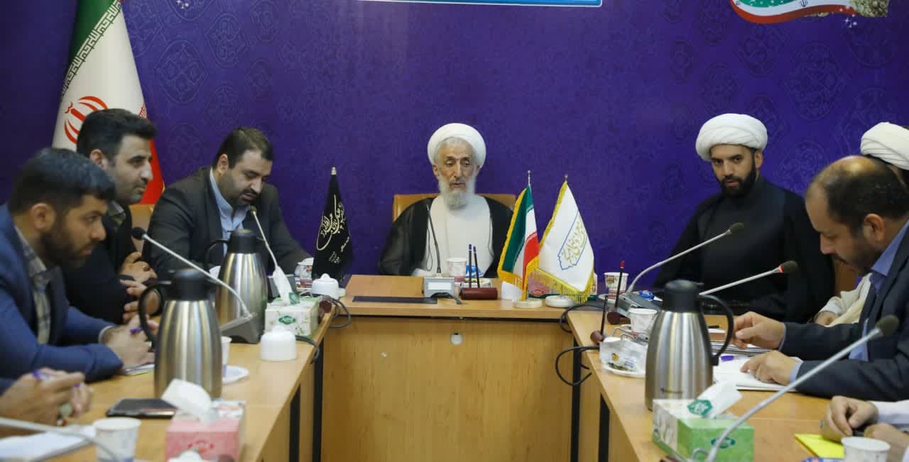 رفتار آمران باید طبیبانه و دلسوزانه باشد