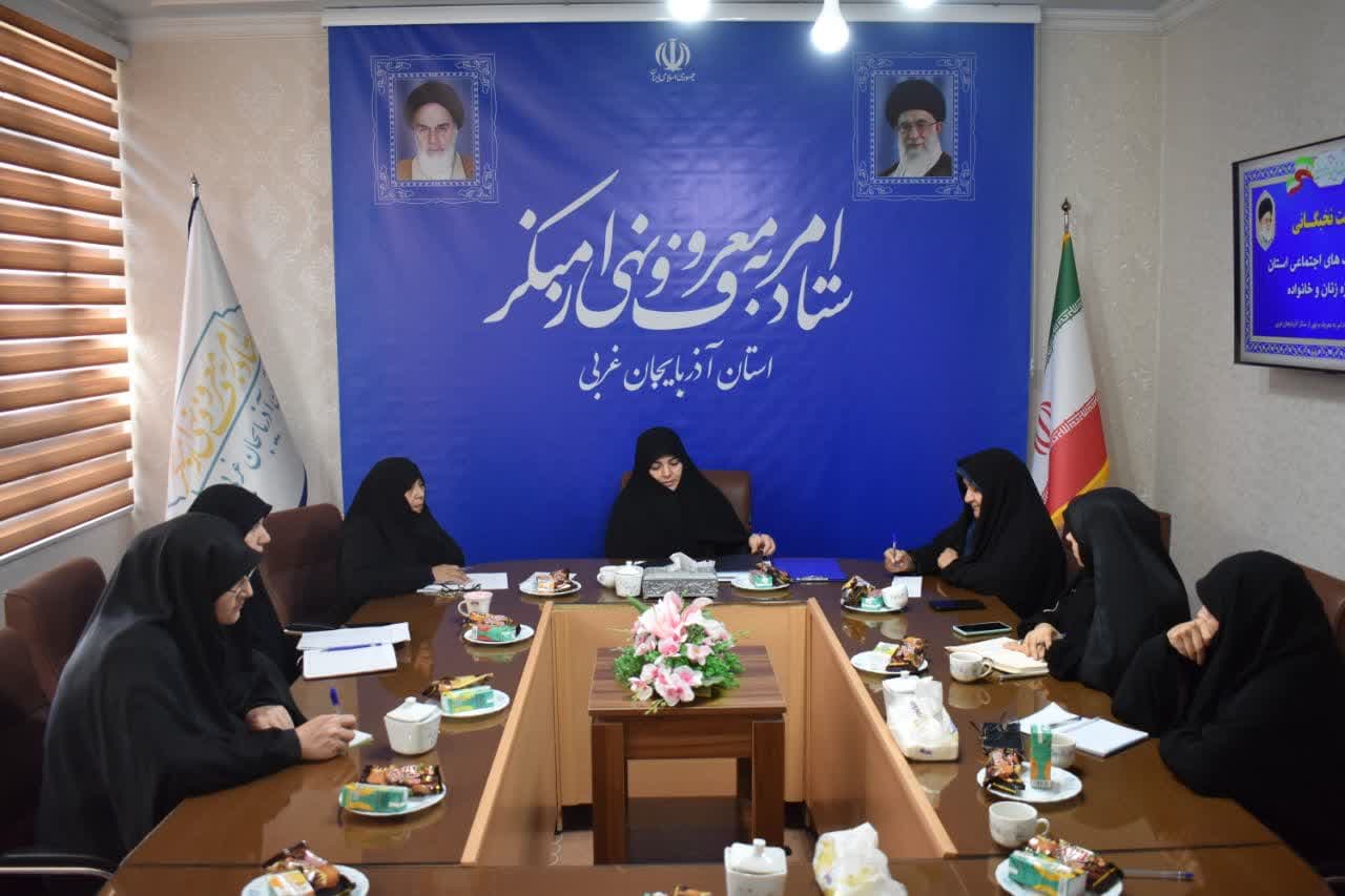 برگزاری نشست نخبگان حوزه و دانشگاه به میزبانی ستاد استان