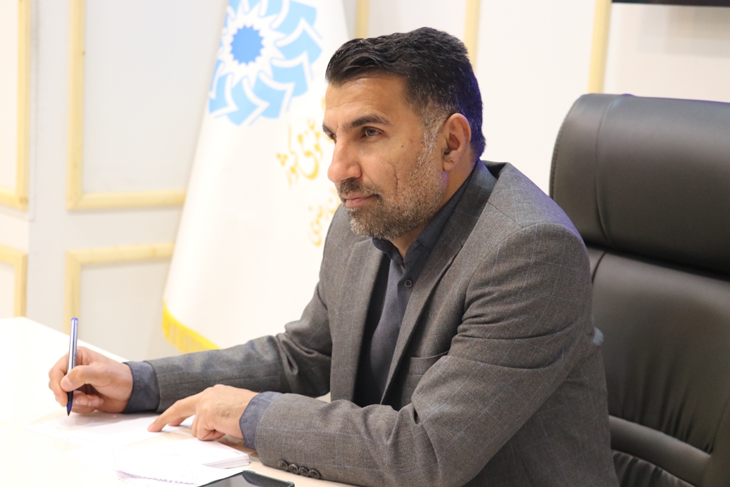  کتاب، مؤثرترین ابزار فرهنگ‌سازی در راستای انجام امربه‌معروف و نهی‌ازمنکر است