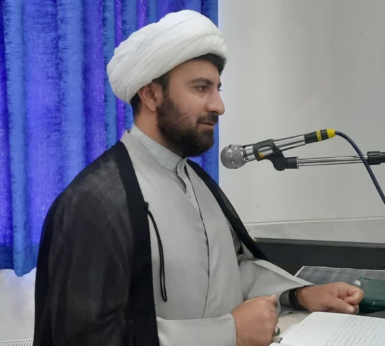 استفاده از ظرفیت حوزه و دانشگاه در راستای ترویج فریضتین امر به معروف و نهی از منکر در مراکز آموزشی ضروریست