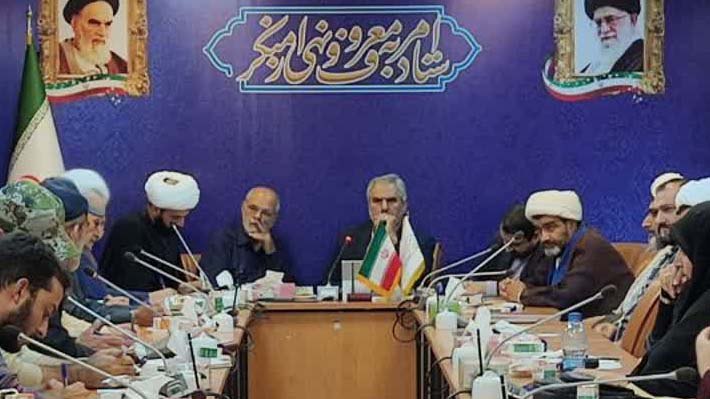 نشست جمعی از تشکل های عفاف و حجاب، با معاون اجتماعی ستاد امر به معروف و نهی از منکر کشور و مسئولین ستاد استان