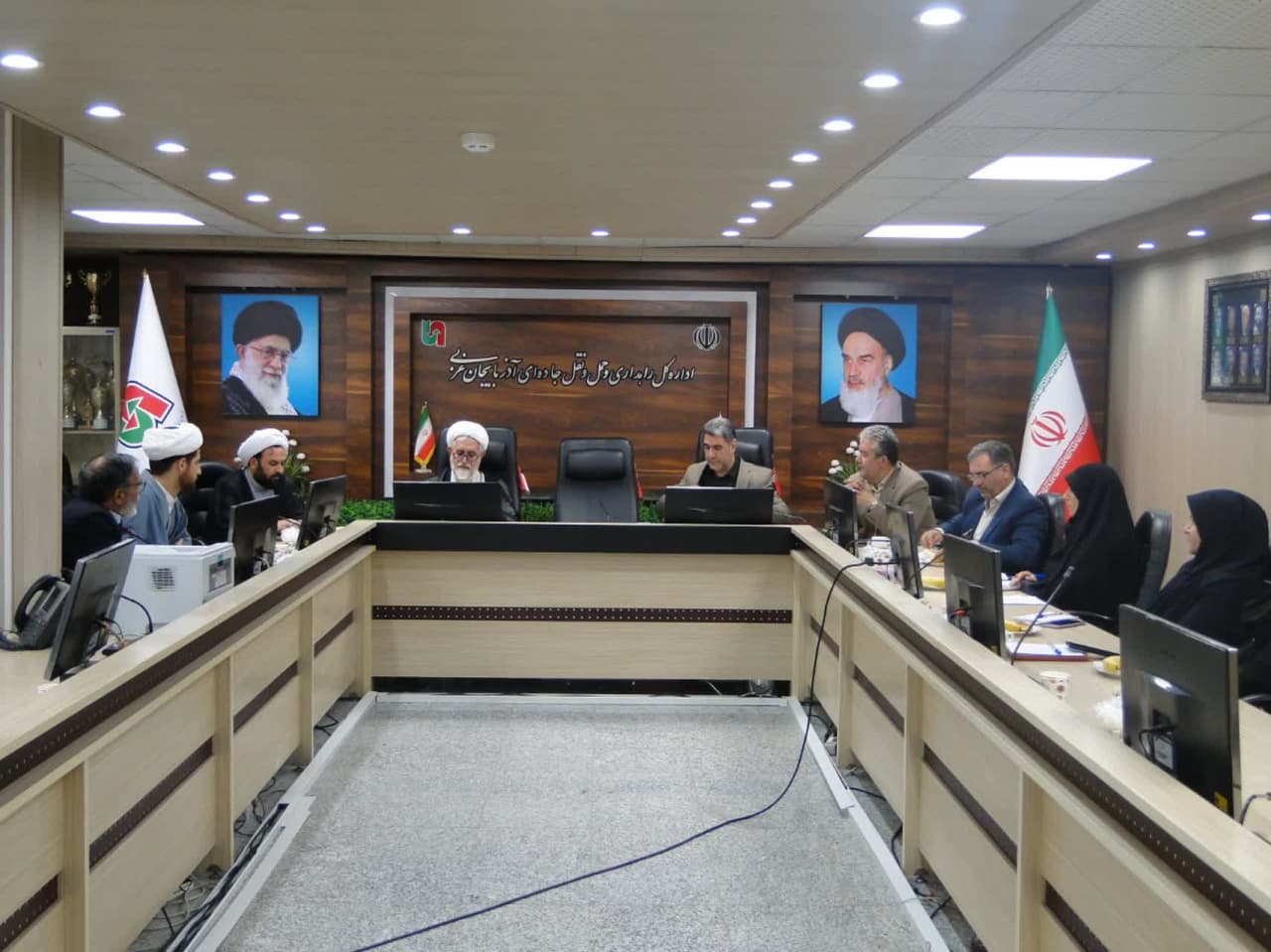 جلسه شورای امر به معروف و نهی از منکر اداره کل راهداری و حمل و نقل جاده ای استان آذربایجان‌غربی