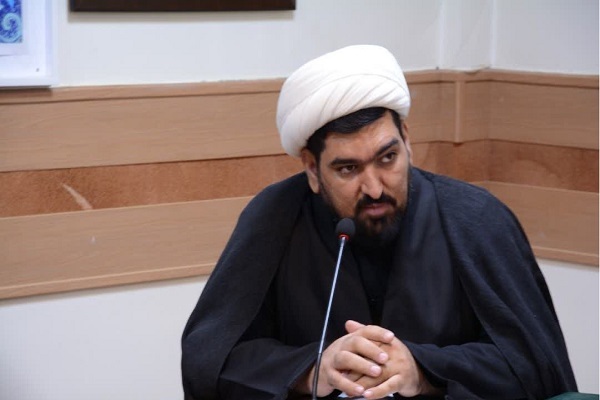 بارگاه ملکوتی امام رضا نعمتی برای ایرانیان است