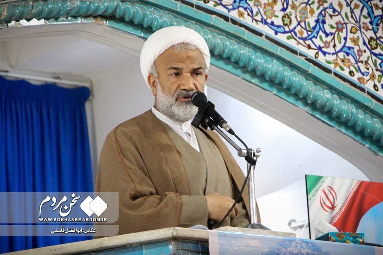 مسئولان نابسامانی بازار روز را رسیدگی کنند