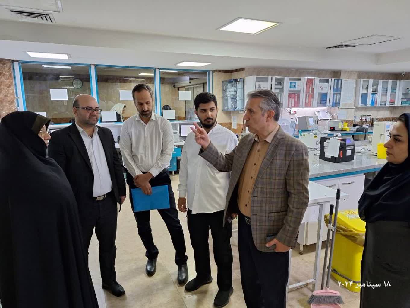 بازدید ستاد امر به معروف و نهی از منکر استان البرز از مرکز آموزشی درمانی امام حسین(ع)