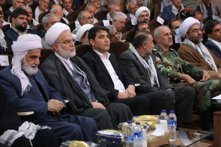 وفاداری، ایثار و استقامت از ویژگی‌های بانوان دوران جنگ تحمیلی