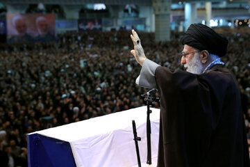  رژیم صهیونیستی خط مقدم جبهه استکبار است/ جنگ ما با استکبار تا ظهور ادامه دارد