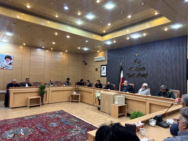 مطالبه‌گری عفاف و حجاب را باید از ادارات شروع کرد