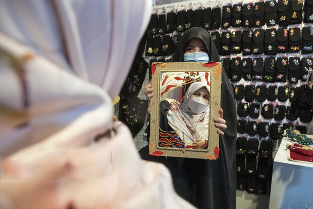 نمایشگاه حجاب و عفاف در بیجار بر پا شد