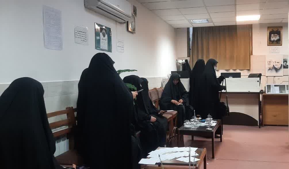 مجاهدت بانوان مومنه قم