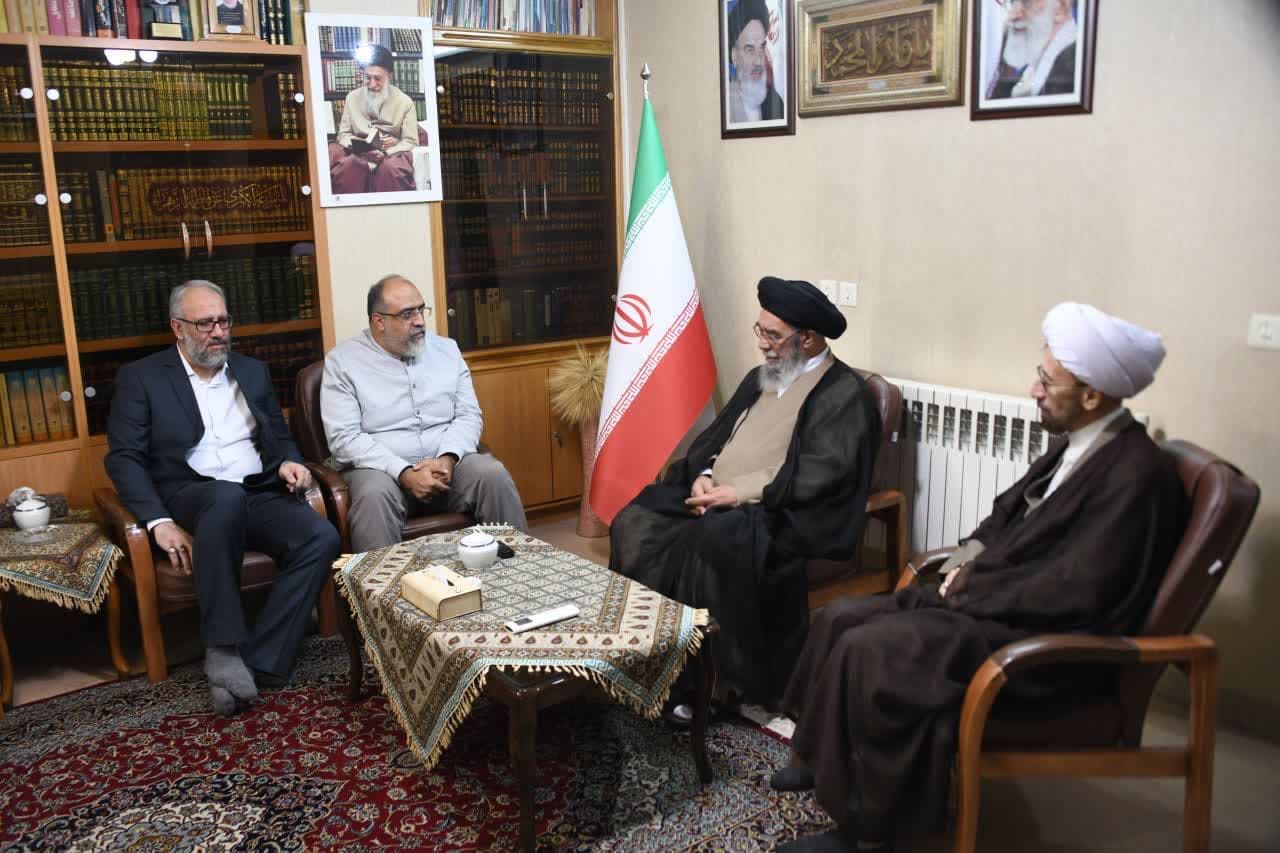 توجه به ورزش همگانی و توسعه ورزش بانوان، ازاولویت ها باشد