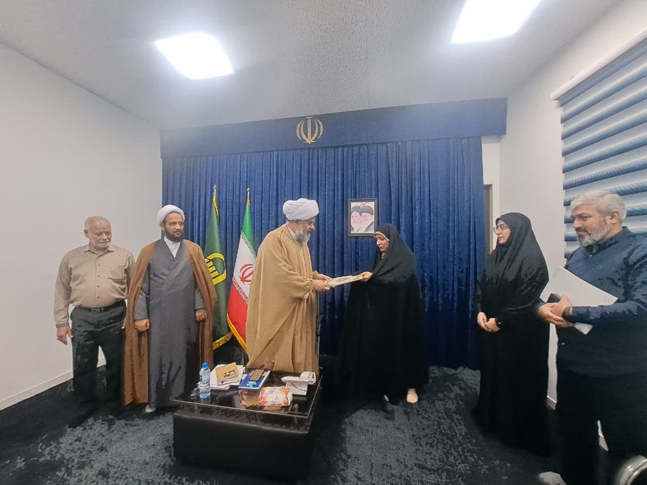 زنان استان بوشهر خط مقدم مبارزه با استکبار هستند.