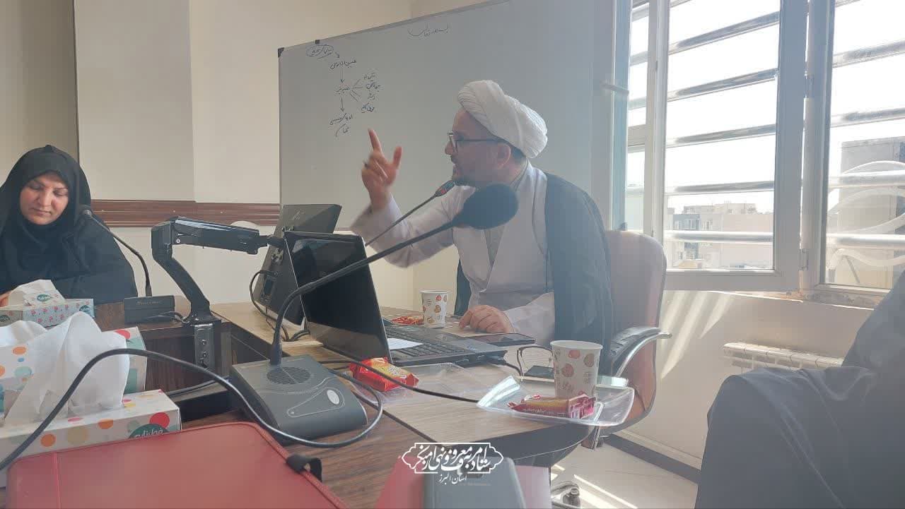 برگزاری نشست نخبگانی با موضوع جوانی جمعیت