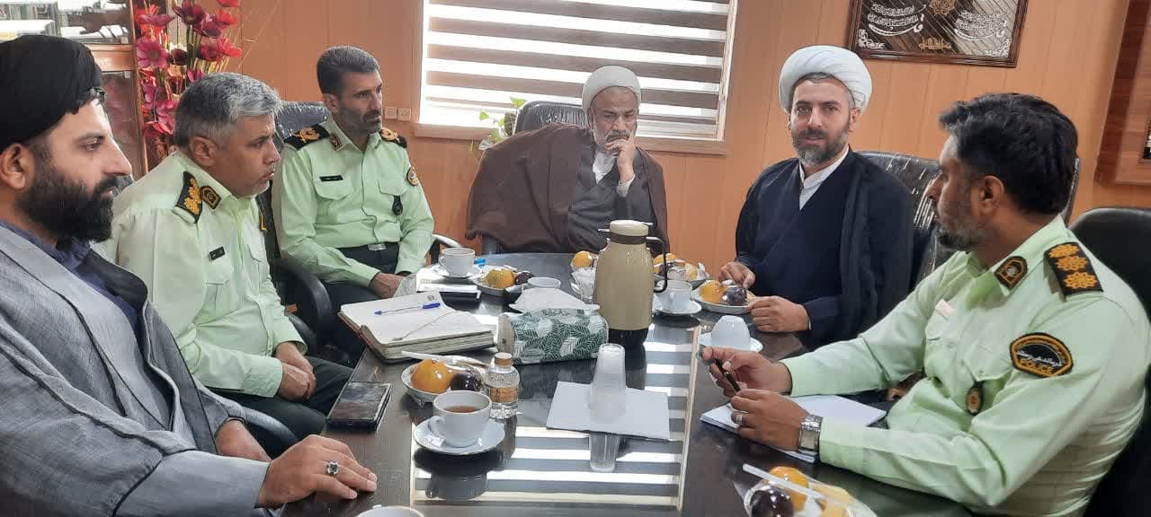 مردم انتظار دارند که با هنجار شکنان برخورد شود