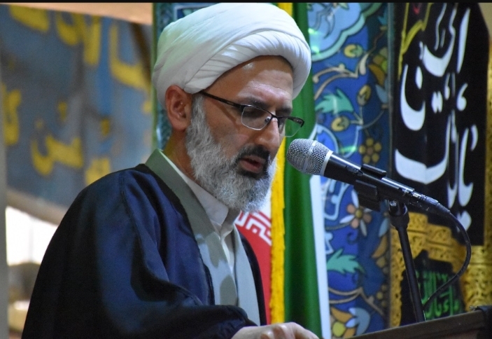 اهمیت ندادن به امربه معروف باعث منزوی شدن جریان حق در جامعه