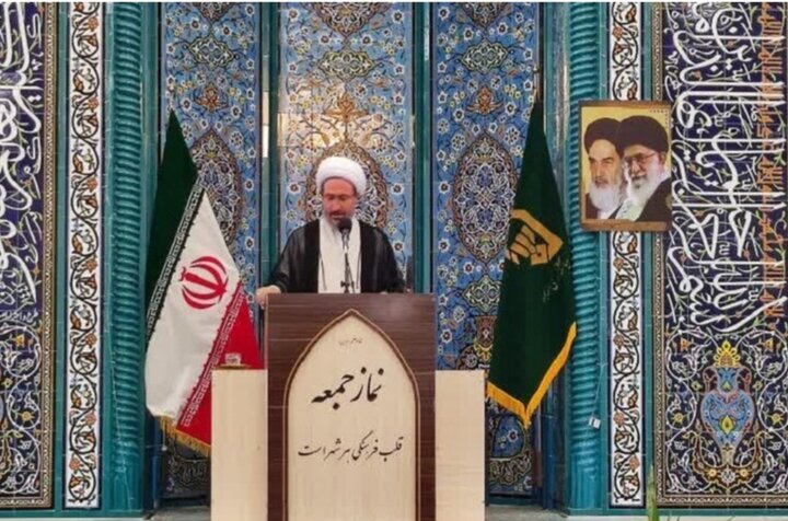 اخلاق مداری راه نجات جامعه در مواقع حساس اجتماعی است
