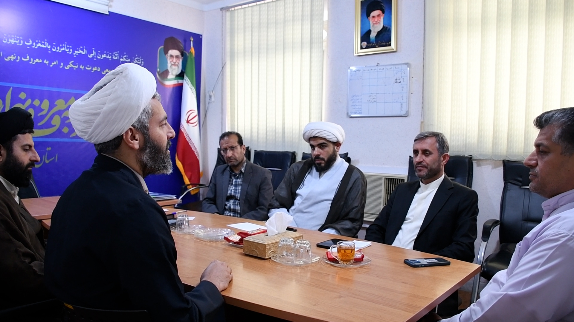 مطالبات کارگری را دغدغه مندانه و مجدا پیگری کنید
