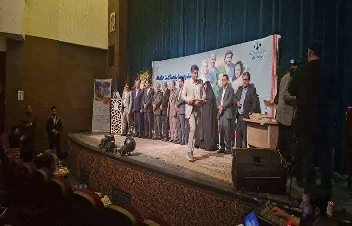 در مراسمی از ۱۲۰ پرستار نمونه استان لرستان تجلیل شد