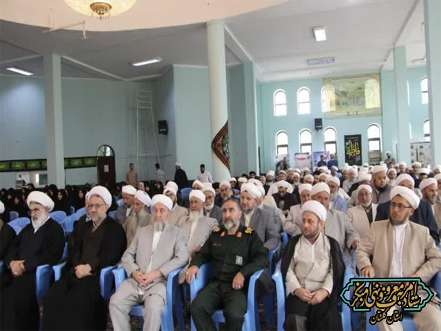 همایش گرامیداشت پیشگامان رهایی به مناسبت روز قشر بسیج طلاب و روحانیون با حضور دبیر ستاد امربه‌معروف و نهی از منکر در حسینیه غدیر سپاه نینوا برگزار شد