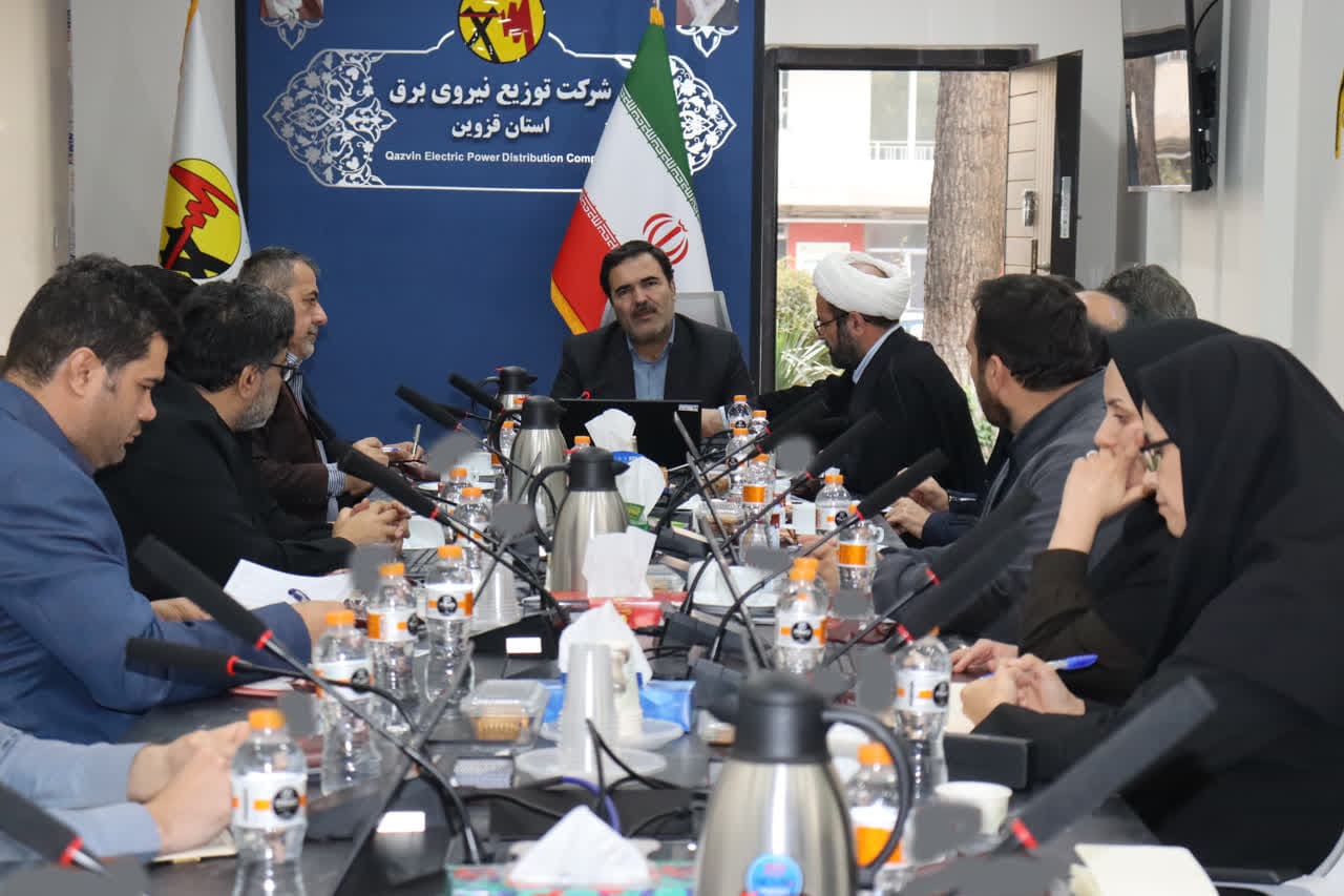 برگزاری نشست خبری با رئیس شورای امر به معروف و نهی از منکر شرکت توزیع برق