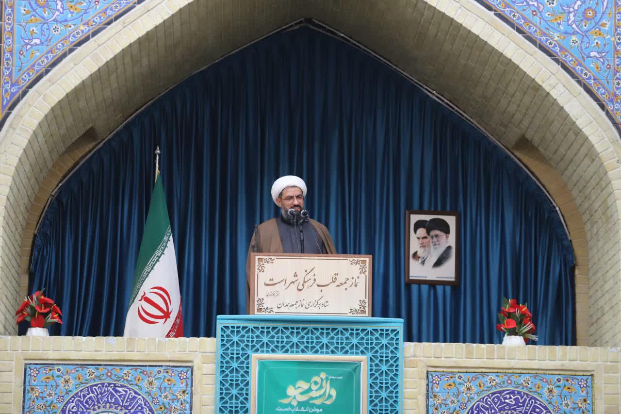 دانشجویان باید برای حل مشکلات مطالبه‌گری کنند
