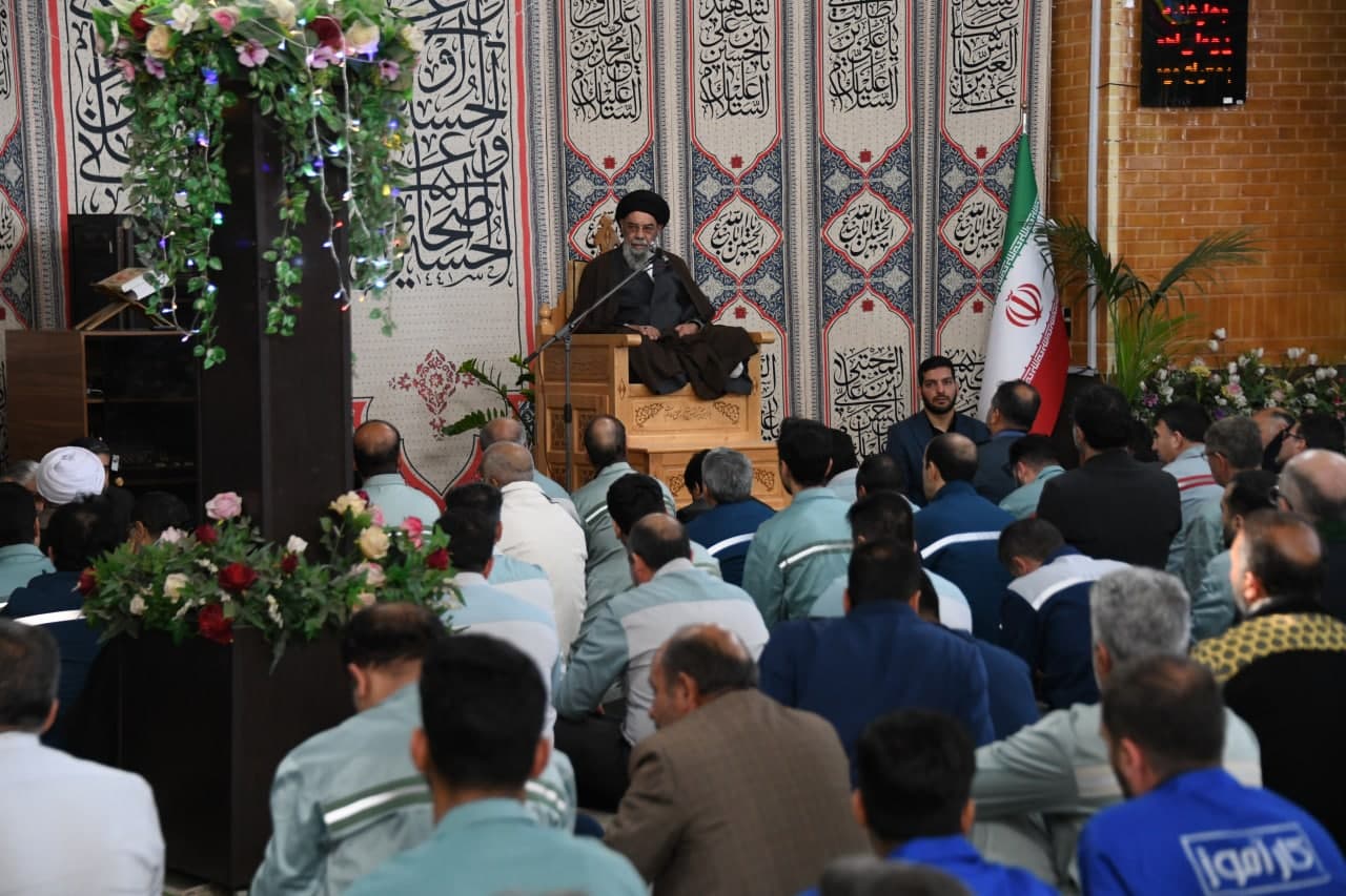 خودکفایی در برق و گاز همچون آب، برای فولاد مبارکه ضروی است