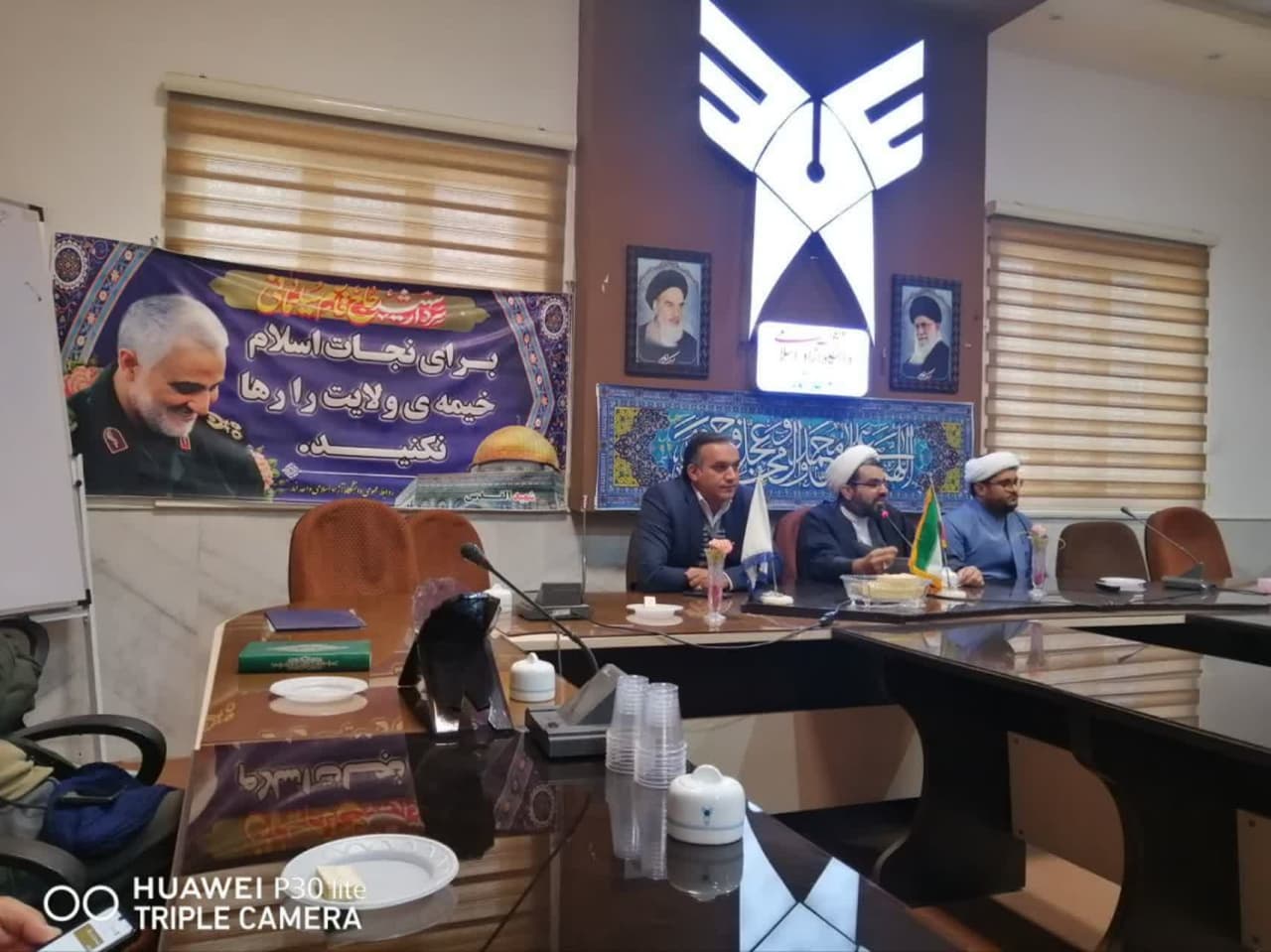 برگزاری نشست "زنان و تربیت اجتماعی و جامعه مهدوی" در دانشگاه آزاد اسلامی واحد انار