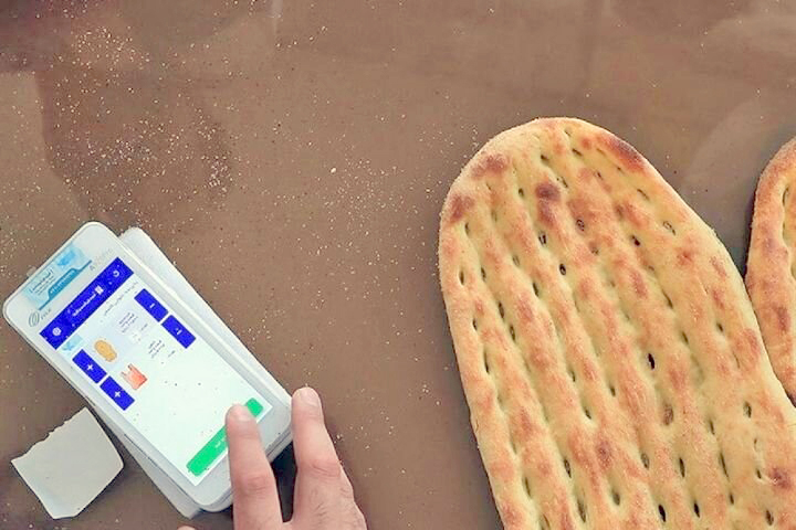 هرگونه فروش نان به نرخ آزاد در نانوایی‌های دولتی ممنوع است