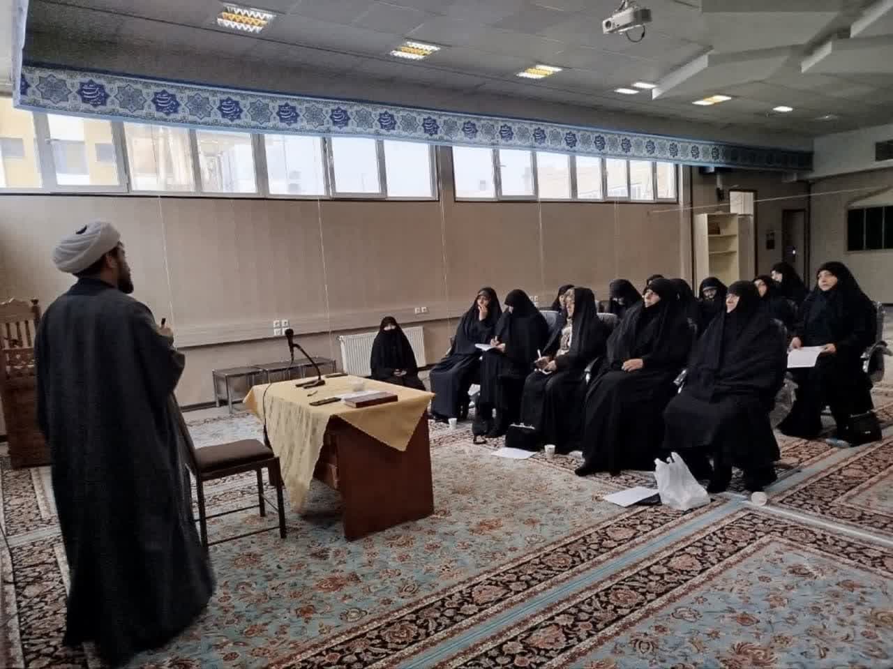 نقش موثر سازمان تبلیغات اسلامی و هیئات مذهبی در  انتقال پیام اسلام و انقلاب به مردم