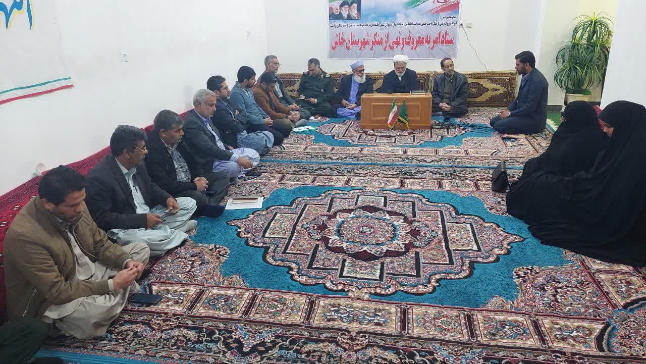 تاکید بر نقش امر به معروف و نهی از منکر در تحقق مدینه فاضله