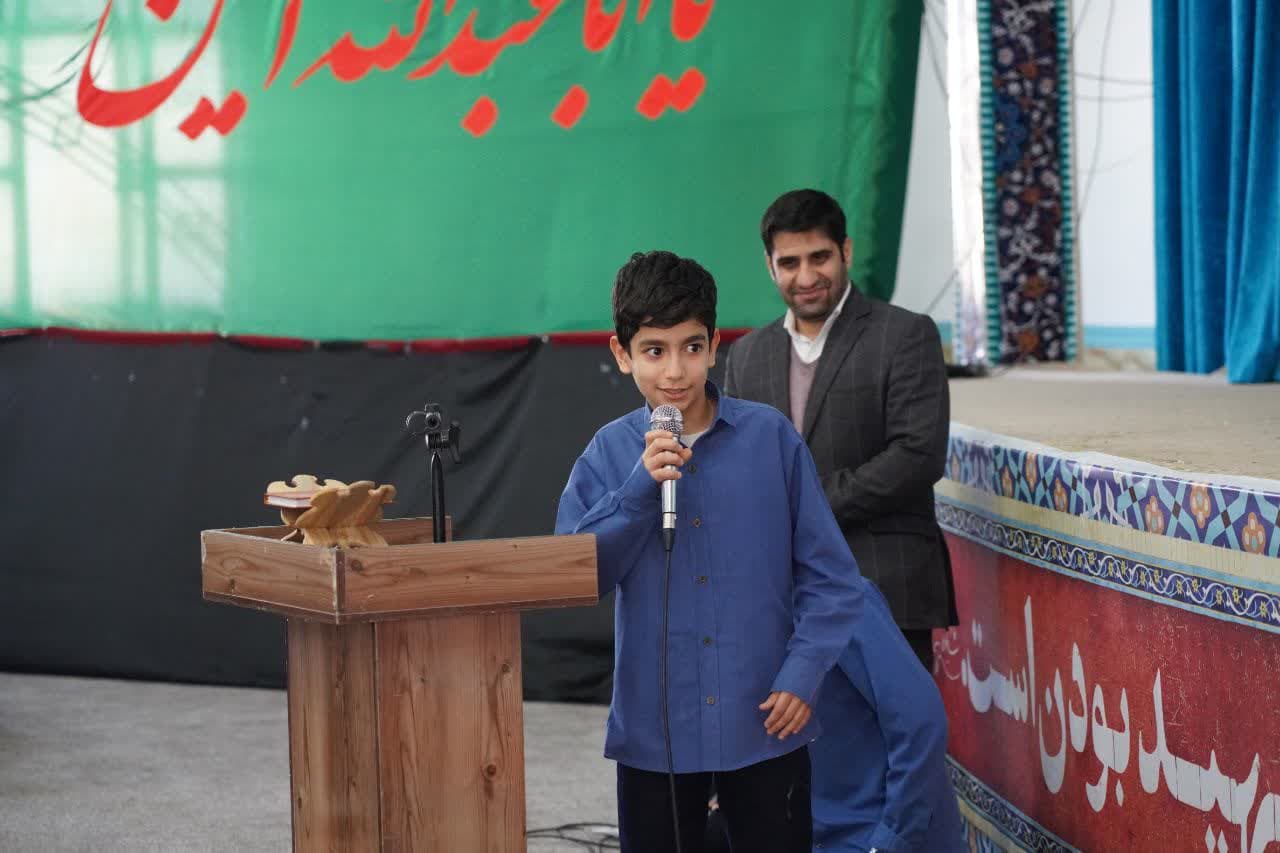 کرسی آزاداندیشی دانش آموزی برگزار شد