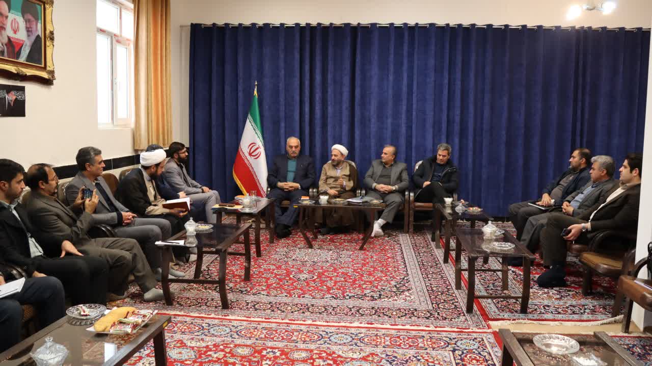 ضرورت احداث مجتمع اداری در درگزین برای تسهیل امور مردم
