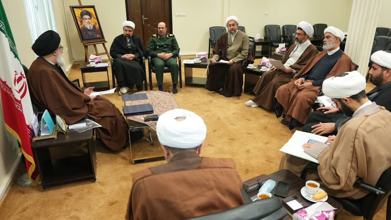 جلسه قرارگاه استانی مساجد استان البرز