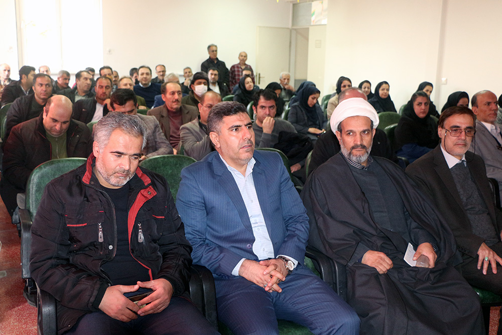 تلاش دشمن برای کم رنگ جلوه دادن دستاوردها و اقتدار نظام اسلامی