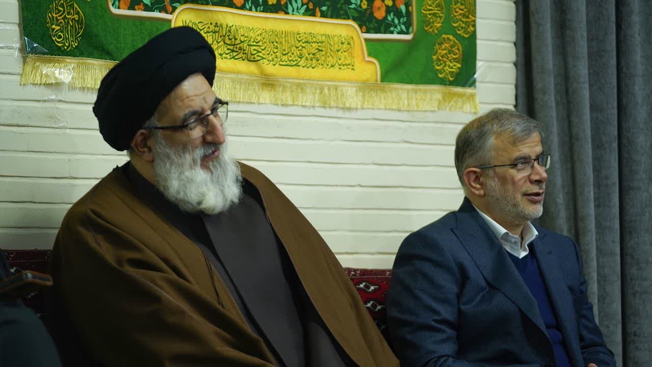جلسه محفل ماهانه دفتر نمایندگی ولی‌فقیه در استان البرز و امام جمعه کرج