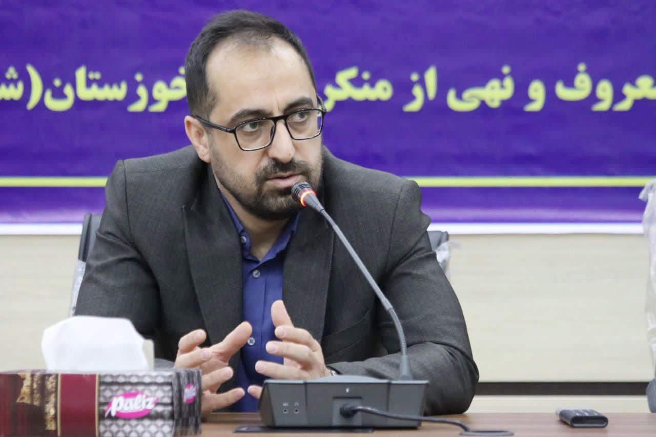 نشست معاون علمی و  فرهنگی ستاد امر به معروف و نهی از منکر استان خوزستان با مدیران و کارکنان معاونت فنی و عمرانی شهرداری اهواز
