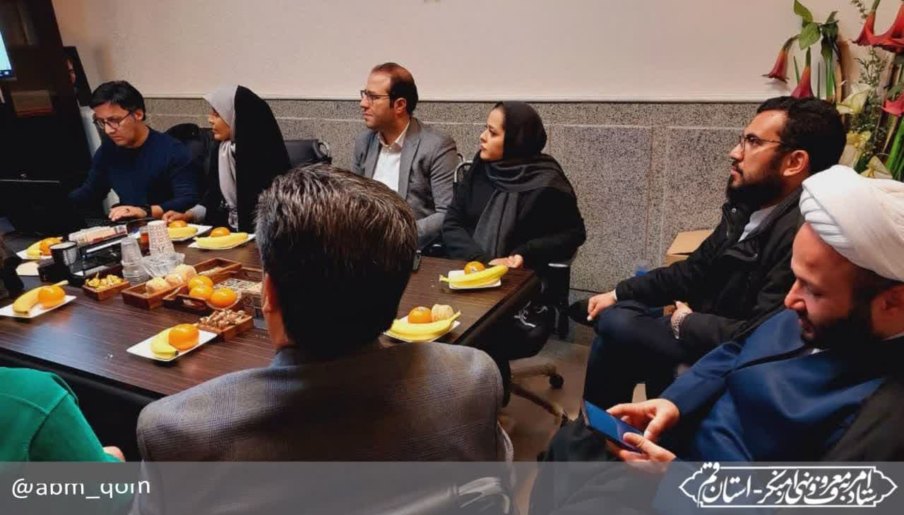 جلسه انتخاب نفرات برتر مسابقه عکاسی طلوع منجی
