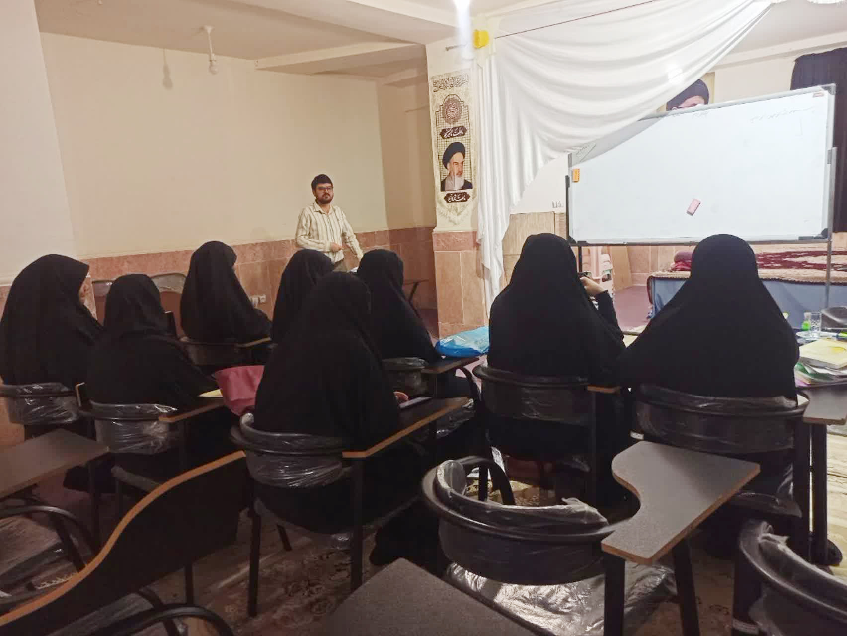 کارگاه خبرنگاری در میناب با هدف تربیت شهروند خبرنگار برگزار شد