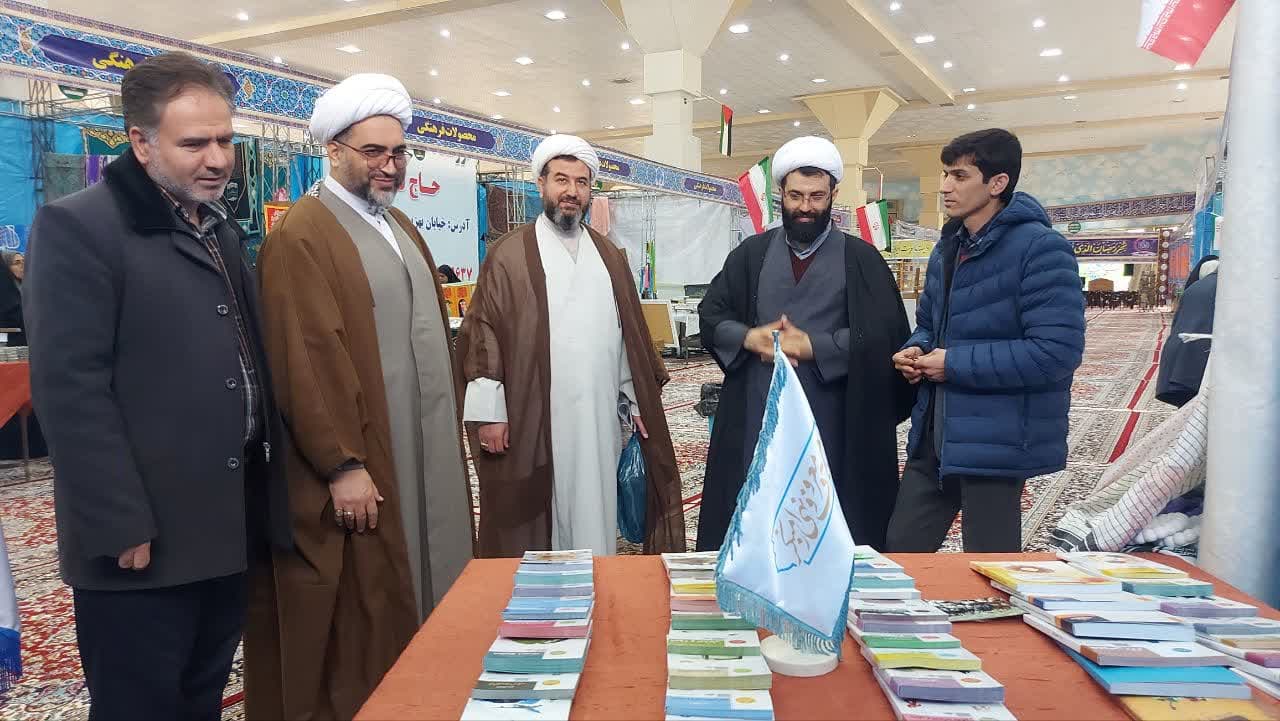اصناف الکاسب حبیب الله هستند و دوست ویاور خداوند