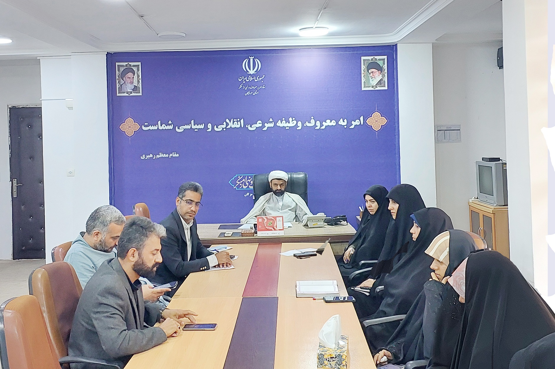 برگزاری نشست علمی-آموزشی در خصوص آموزش و فرهنگ‌سازی فریضه الهی 