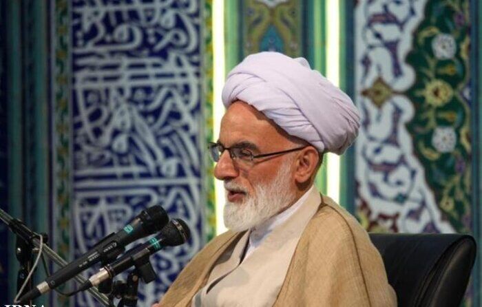 مذاکره با آمریکا هیچ تضمینی به نفع ملت ایران ندارد