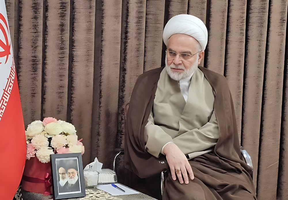 مدیران برای نمازخانه ادارات ارزش قائل باشند