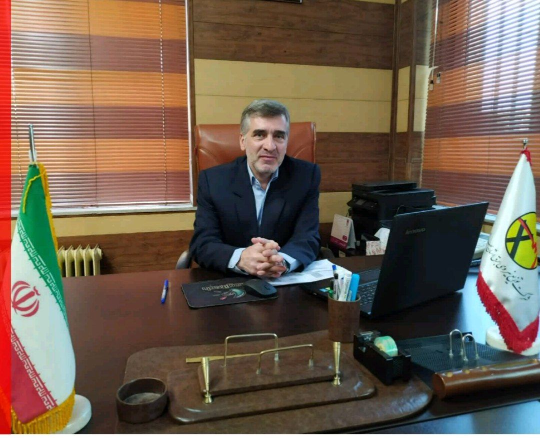 حفظ سلامت و ایمنی کارکنان در شرکت توزیع برق یک معروف است