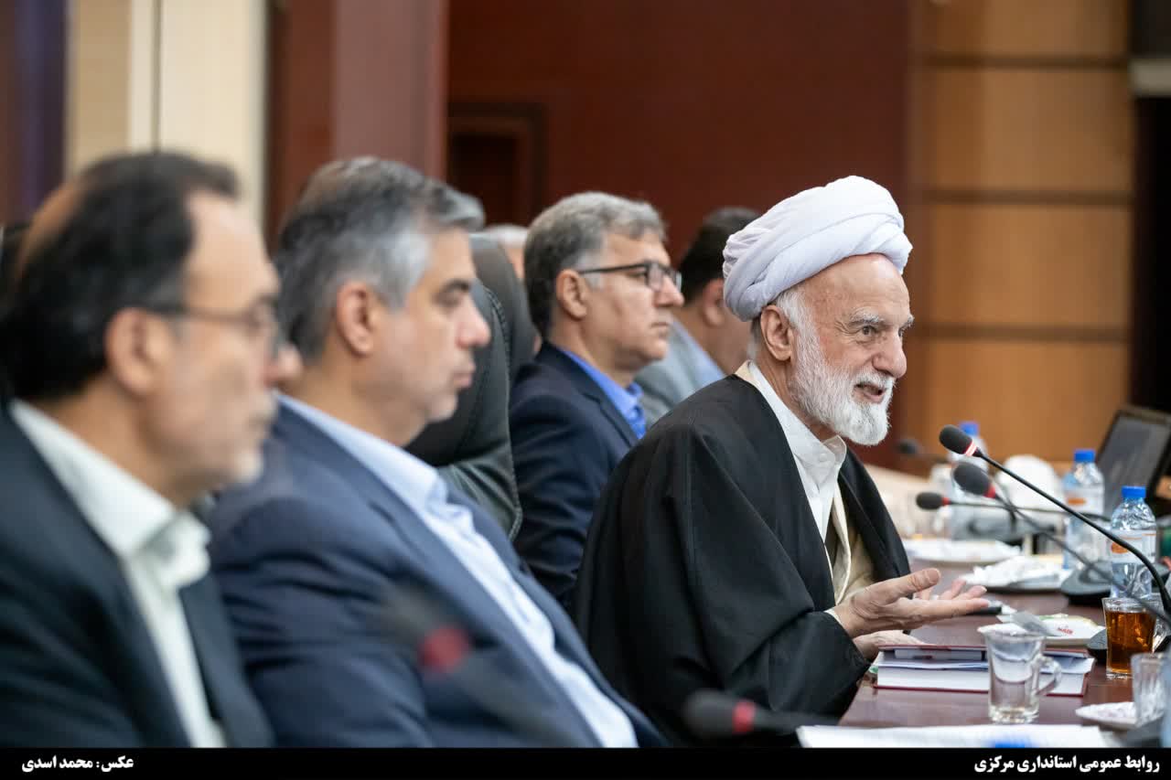 مسئولان، نخبگان، مدیران صنایع و واحدهای تولیدی استان در مسیر پیشرفت و توسعه پایدار گام‌های بلند بردارند