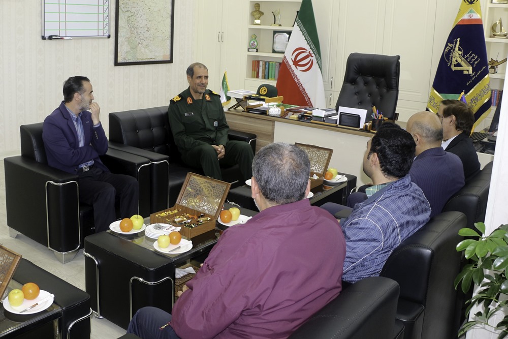دیدار دبیر و کارکنان ستاد امر به معروف و نهی از منکر کردستان با فرمانده سپاه بیت المقدس