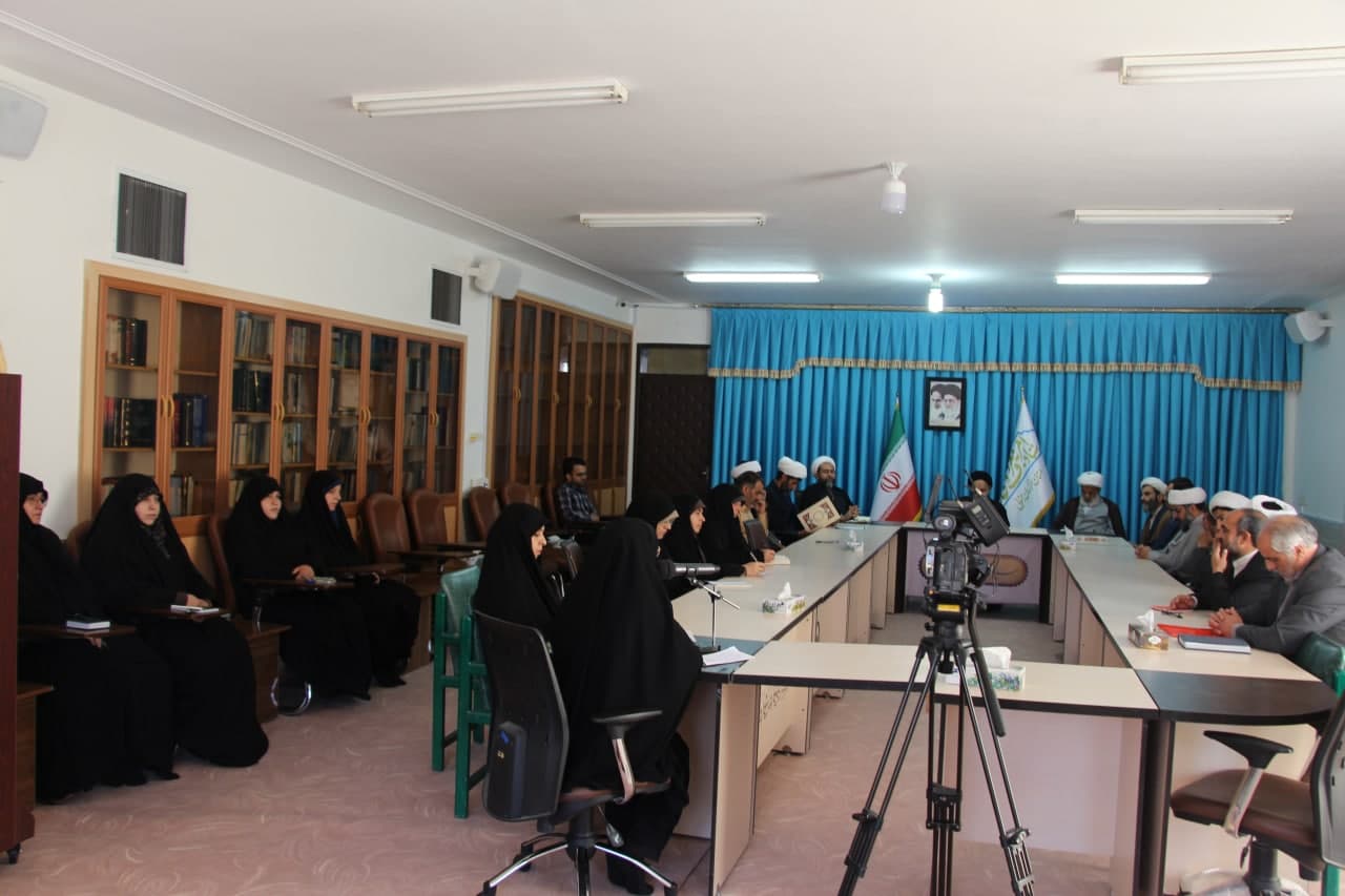 اولین جلسه هیات اندیشه ورز در سال ۱۴۰۴ 