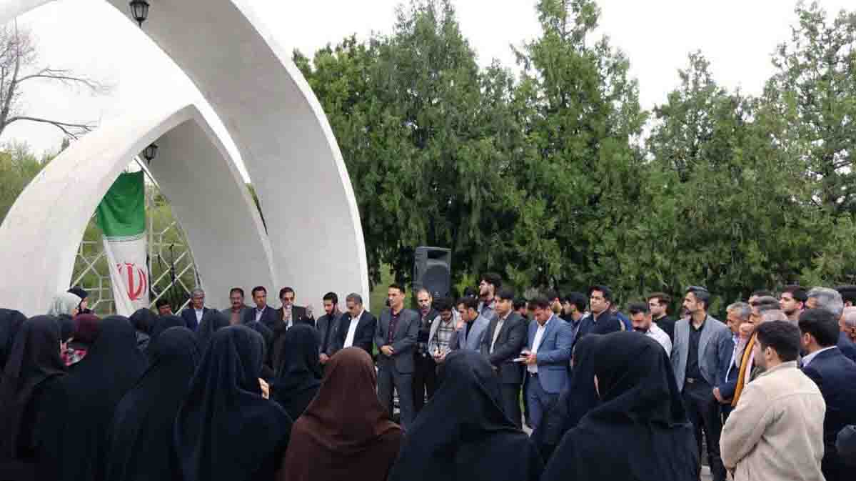 تجمع اعتراضی دانشگاه فرهنگیان کردستان در محکومیت جنایات صهیونیست‌ها در غزه