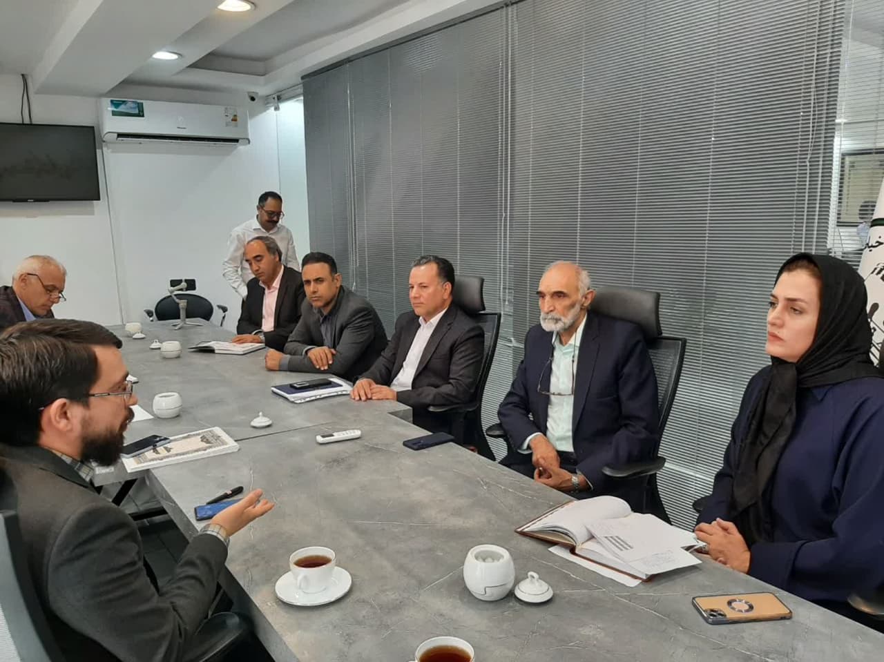  ساماندهی بازار و حمایت از تولیدکنندگان مطالبه اعضای اتحادیه پوشاک در مشهد 