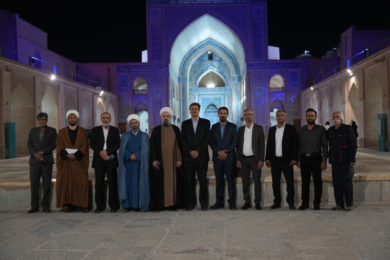دبیر ستاد کشور به همراه مدیرکل اداره میراث فرهنگی استان یزد از بافت تاریخی یزد بازدید کرد