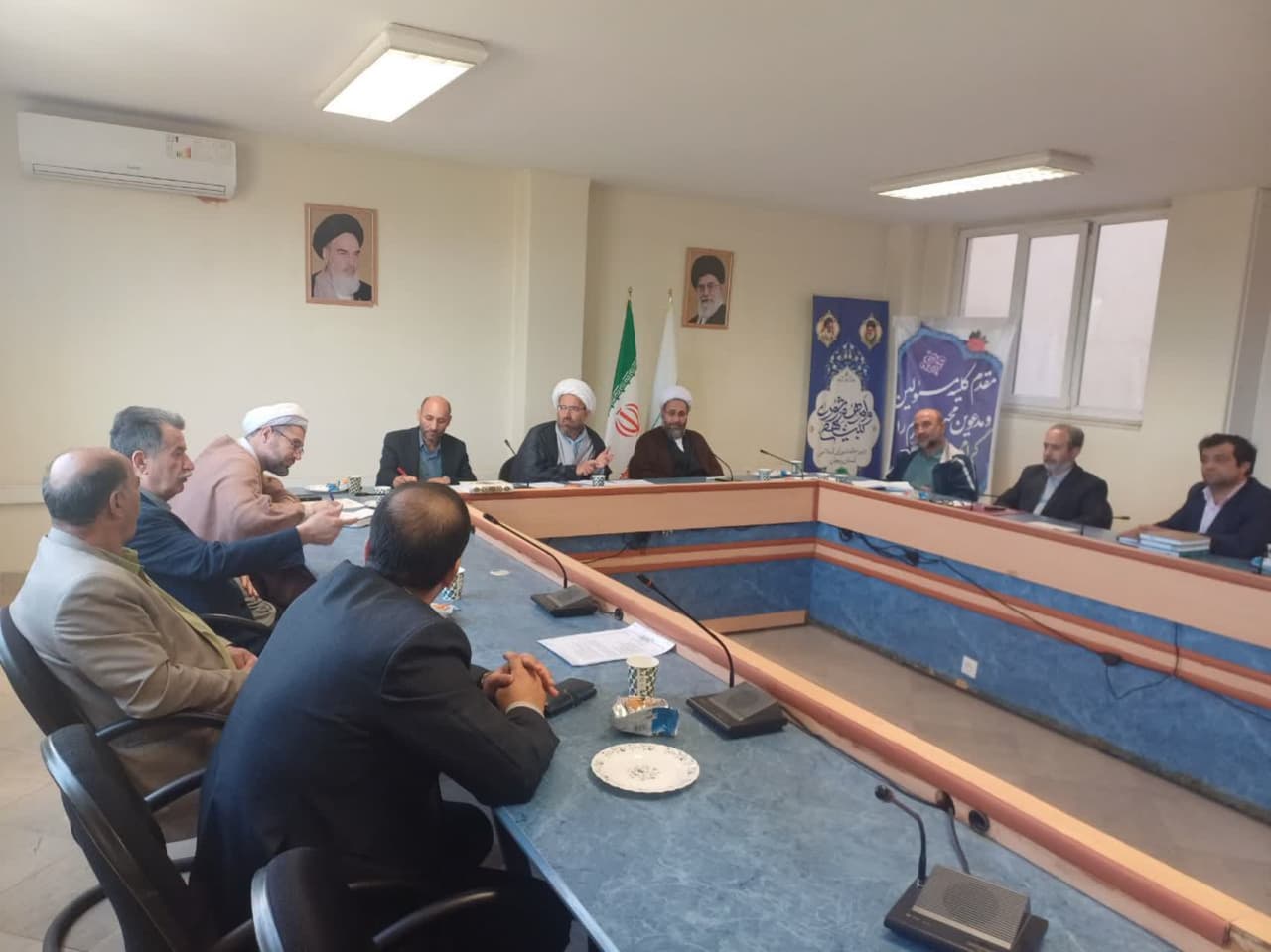 جلسه هماهنگی و ابلاغ برنامه های ستاد امر به معروف و نهی از منکر کشور با موضوع اصناف و اتحادیه ها.